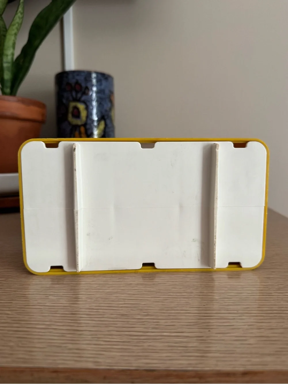 70s Vintage Yellow & White Plastic Utensil/Accessory Caddy - Picture 6 of 9